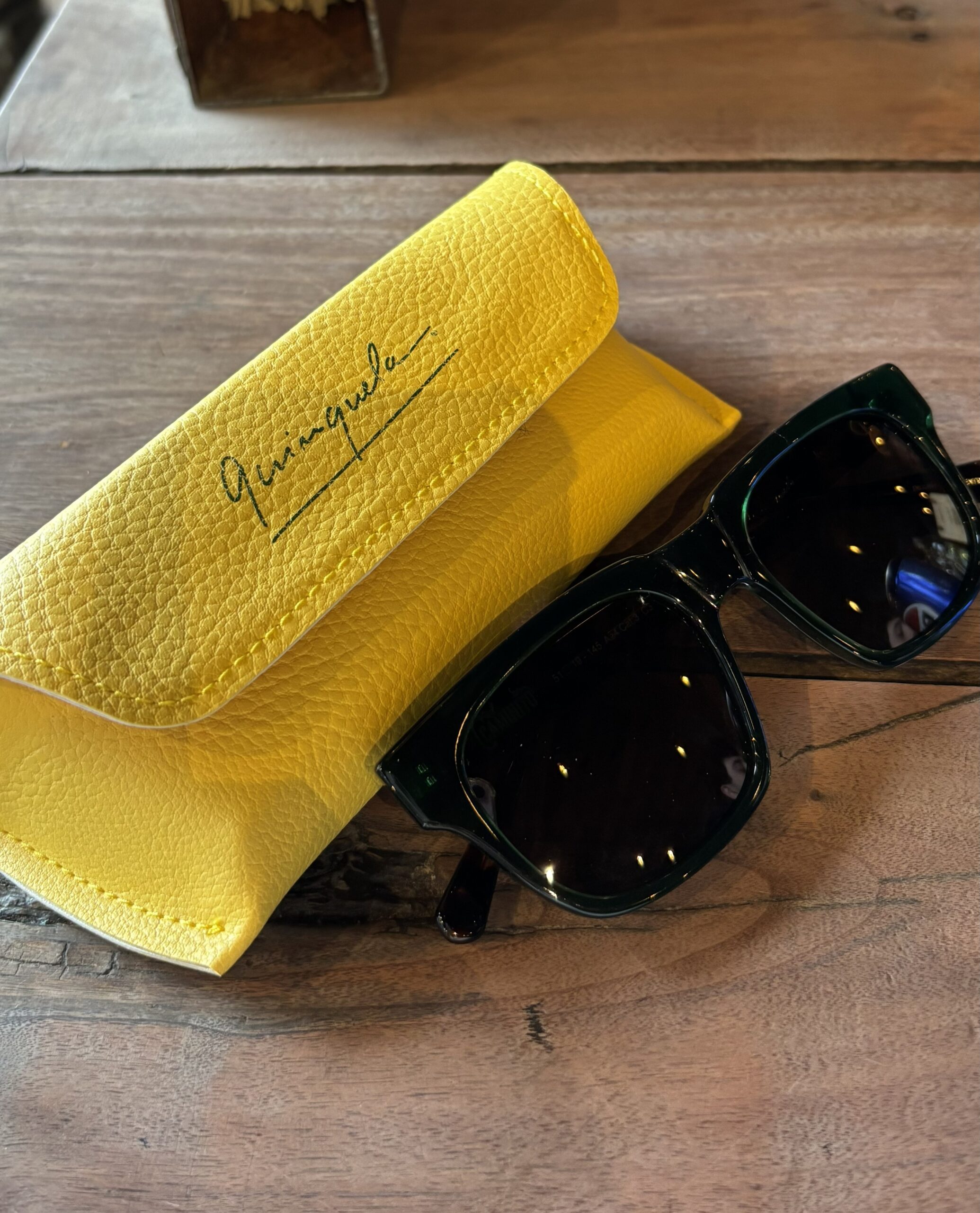 Anteojo Homenaje a la Orden del Tornillo - Sol Negro - Image 9