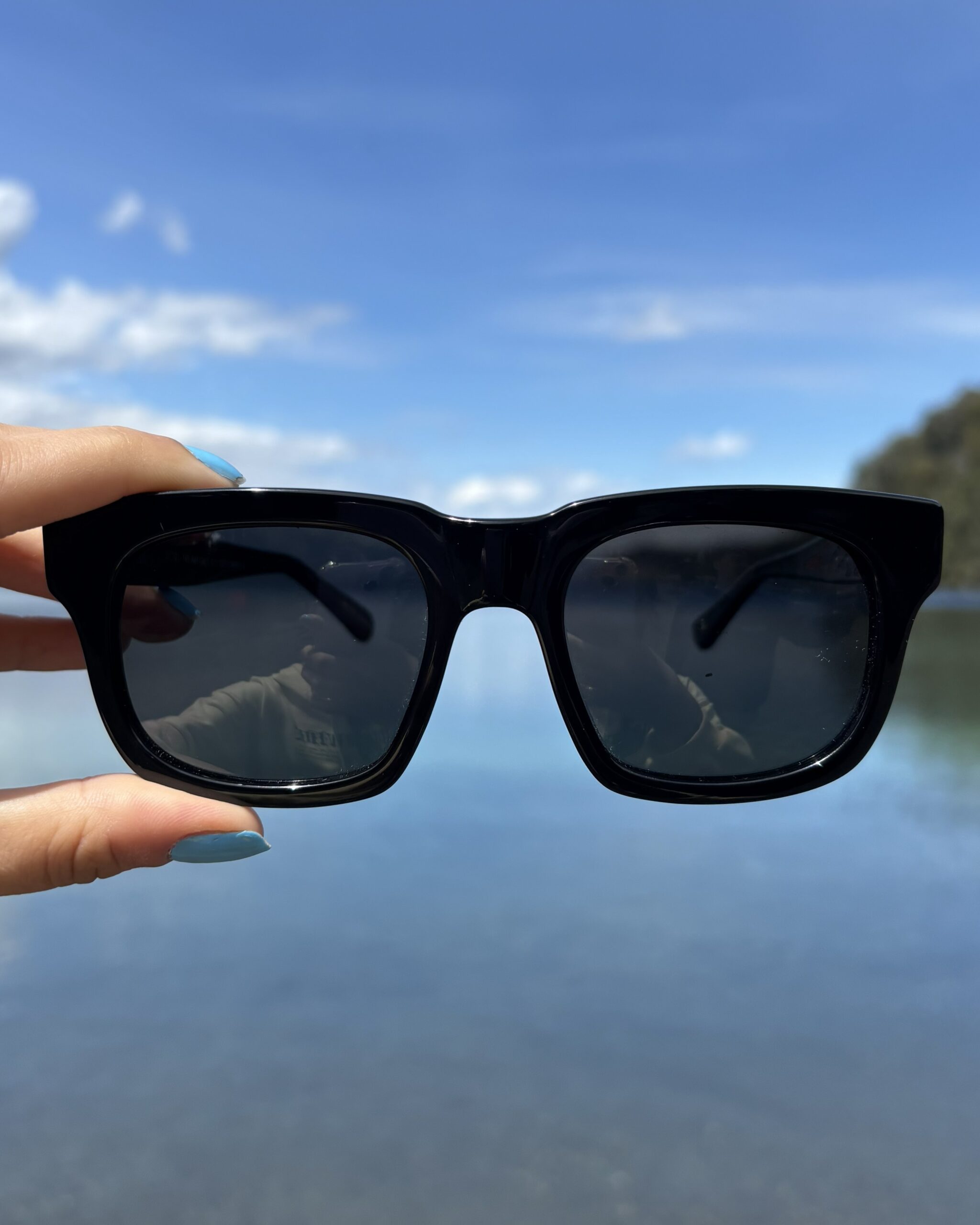 Anteojo Homenaje a la Orden del Tornillo - Sol Negro - Image 7